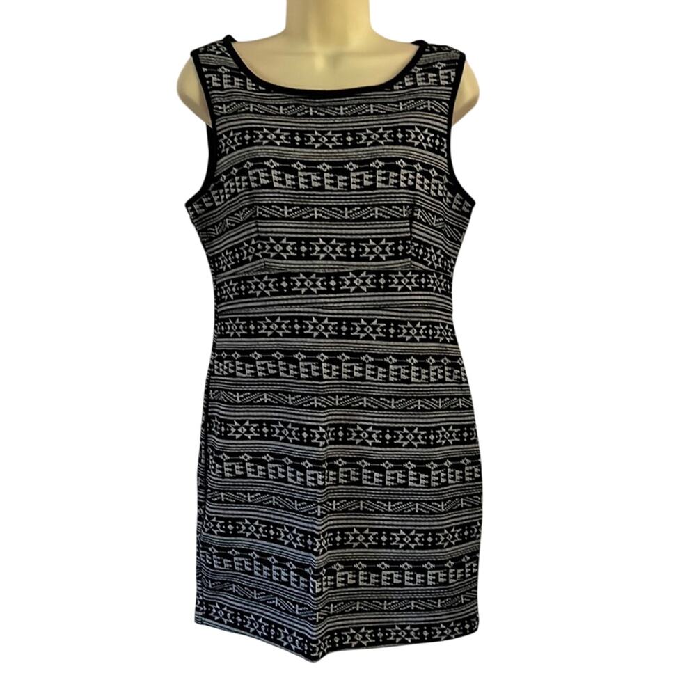 One Clothing M Black & Gray Print Sleeveless Knit Mini Dress NWT